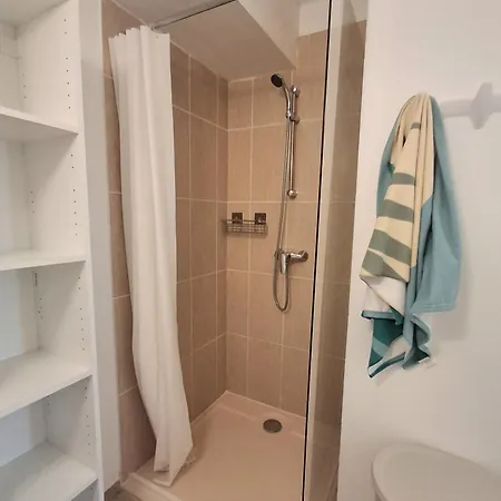 Melody - Climatise 4/6 Pers Appartement